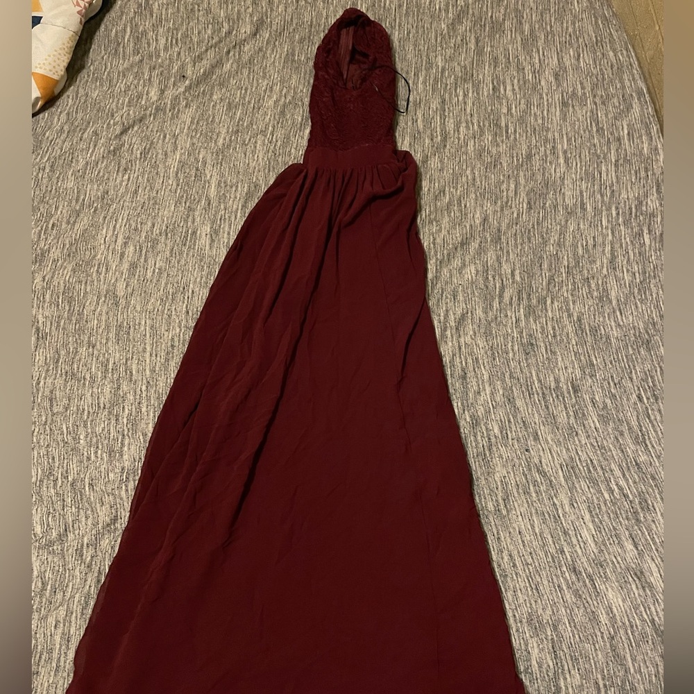 Long Maroon Sleeveless Dress
